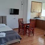 아파트 Laska Sarandë