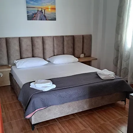 Laska Appartement Sarandë