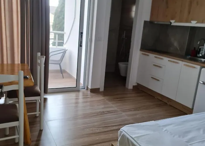 Laska 公寓 Sarandë