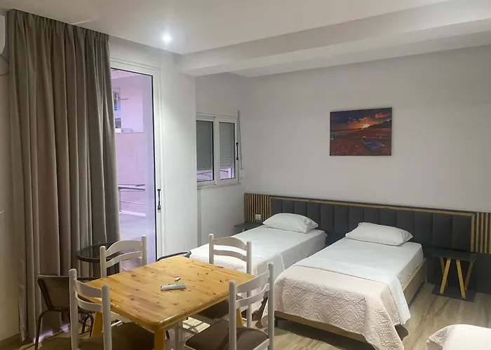 公寓 Laska Sarandë